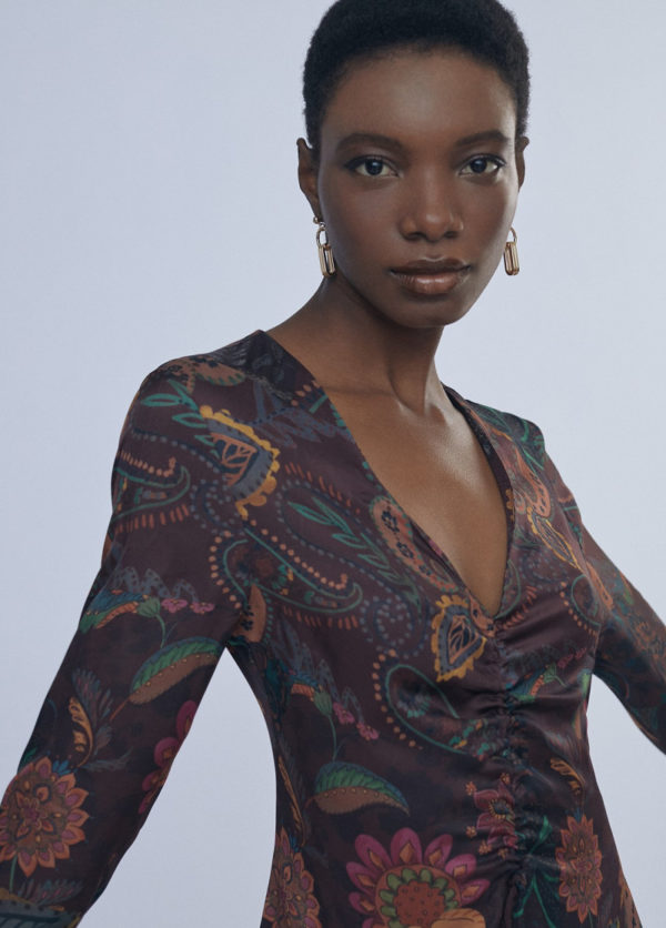 Vestido midi estampado paisley de Lola Casademunt - Imagen 4