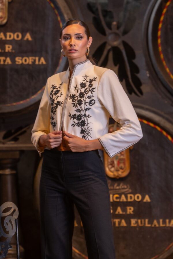 Chaqueta Levante Beige de Káhyra - Imagen 2