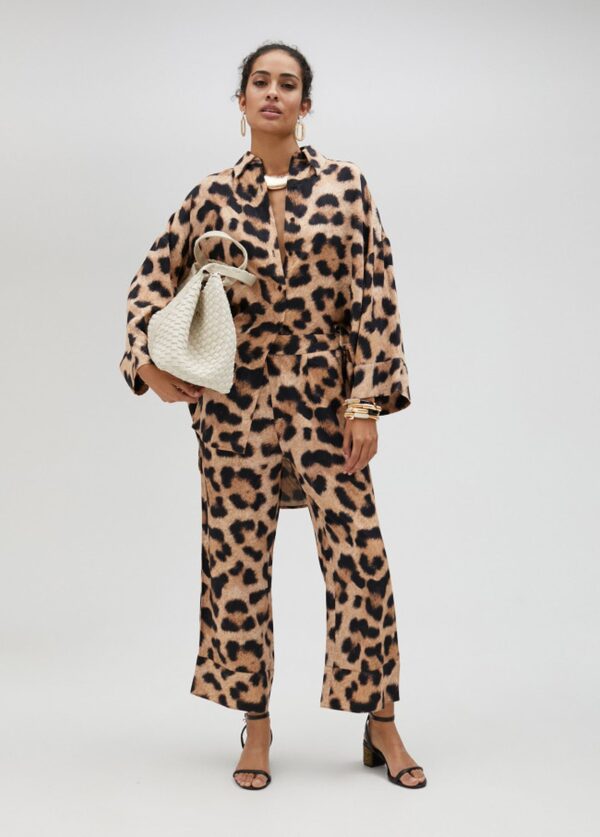 Maxi Camisa Leopardo de Lola Casademunt - Imagen 3
