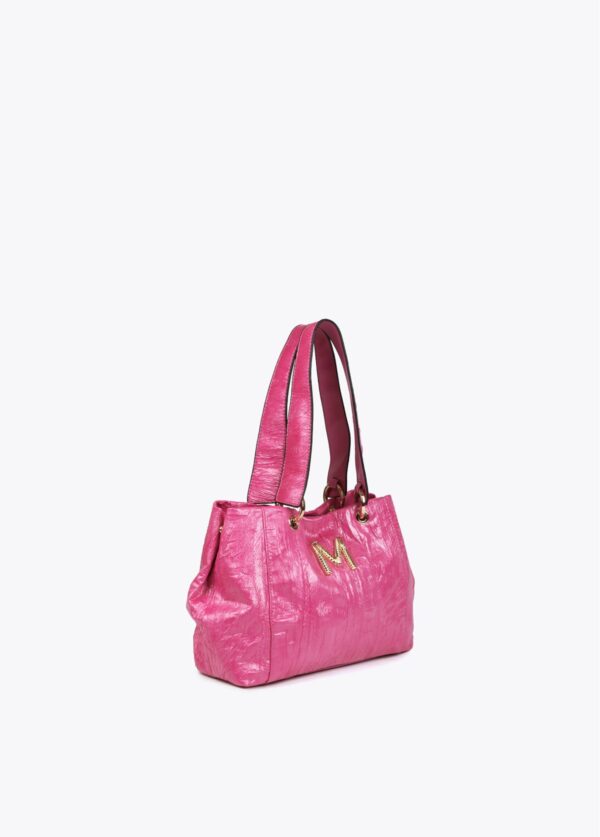 Bolso Bandolera Efecto Piel Textura Fucsia de Lola Casademunt by Maite - Imagen 2