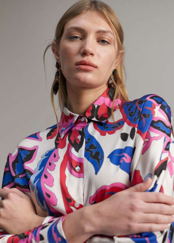 Camisa estampado paisley de Lola Casademunt by Maite - Imagen 5