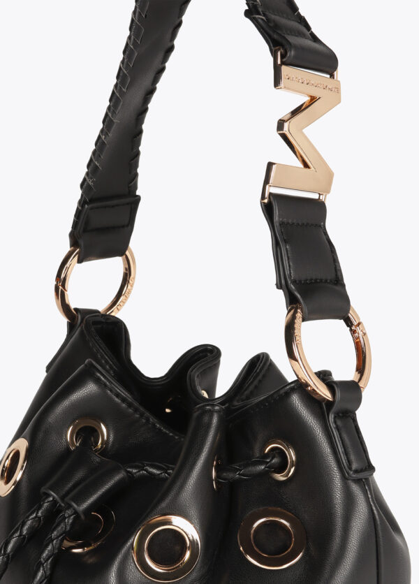 Bolso judas con ojales metalizados circulares negro de Lola Casademunt by Maite - Imagen 6