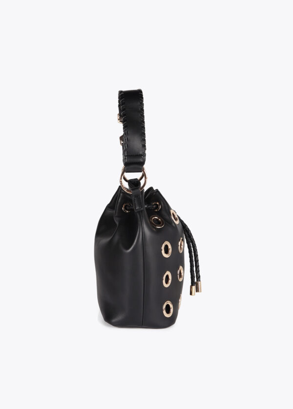 Bolso judas con ojales metalizados circulares negro de Lola Casademunt by Maite - Imagen 3